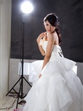 Studio Photo] Jill Weiting's white wedding dress(2)